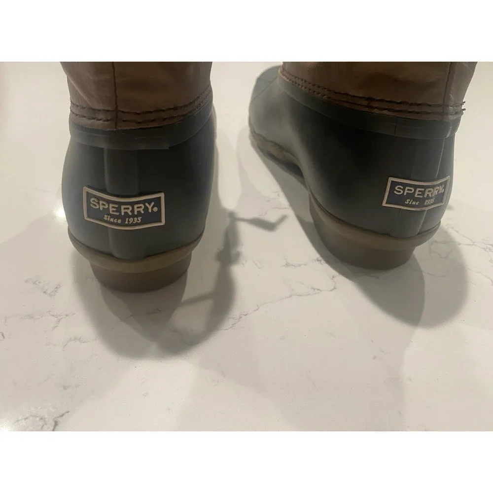 NWOT Sperry Saltwater Duck Boots 9 Women Tan Brown Gorpcore‎ Coastal Waterproof